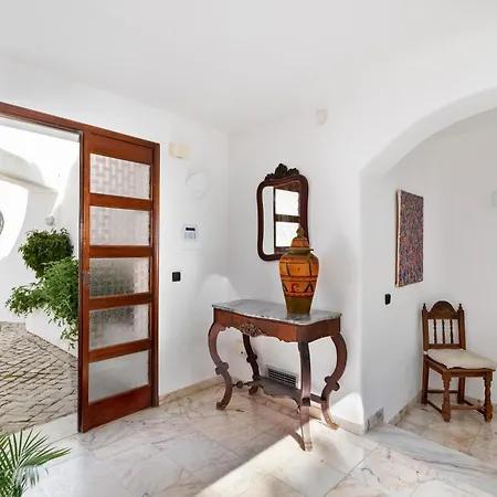 Mira 4 Bedrooms Quinta Do Algarve Portugal Villa *