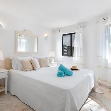 Mira 4 Bedrooms Quinta Do Algarve Portugal *